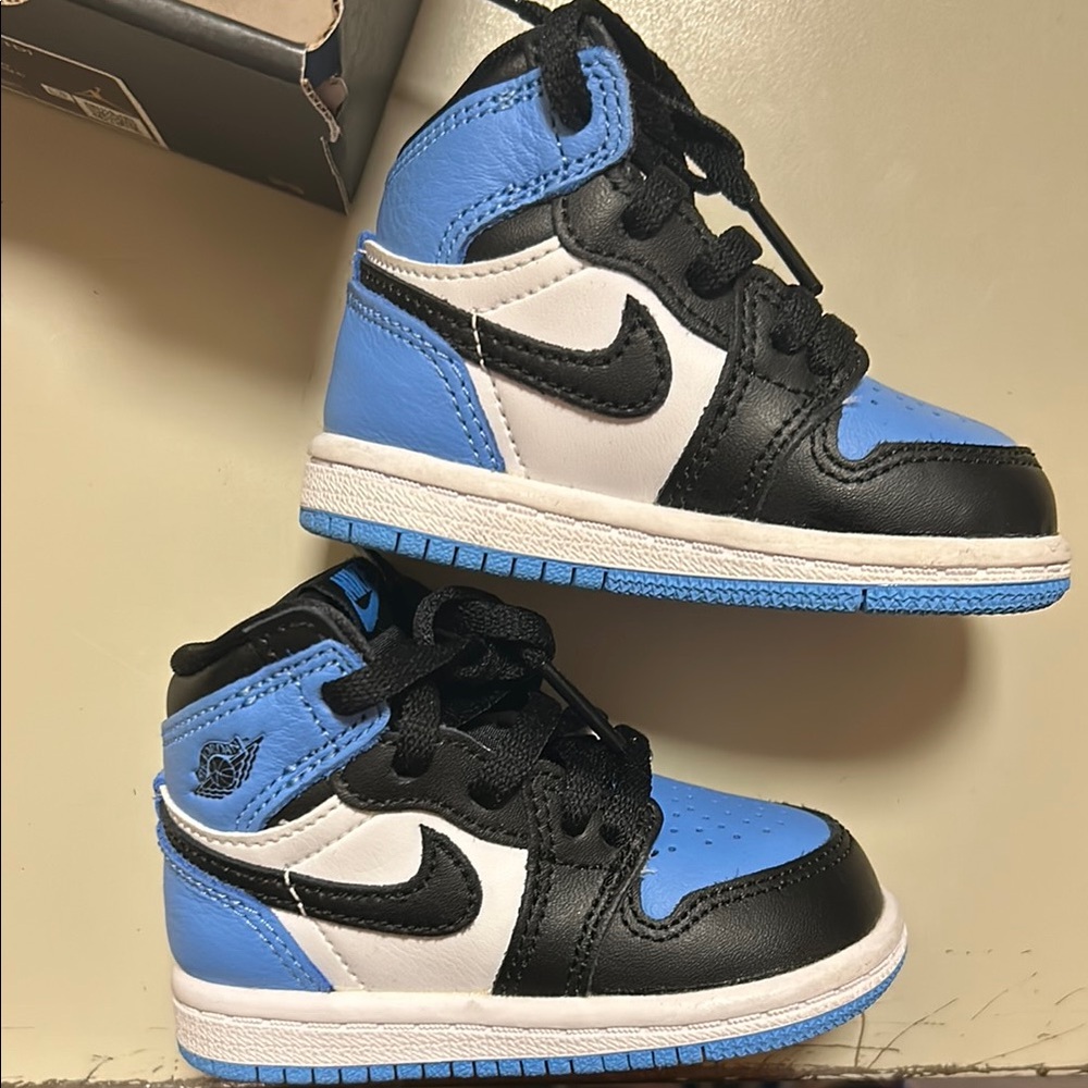 Jordan 1 Retro High OG Toddler Shoes - Blue, Black, White